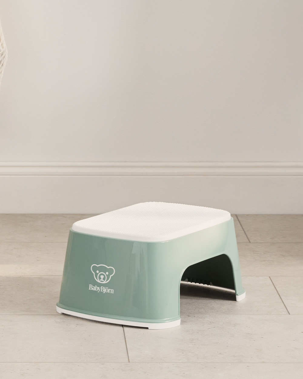 Step Deep green/white colour Babybjörn