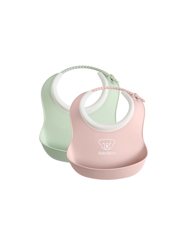 Set of 2 bibs with catch pockets Pastel green/pastel pink colour  Babybjörn
