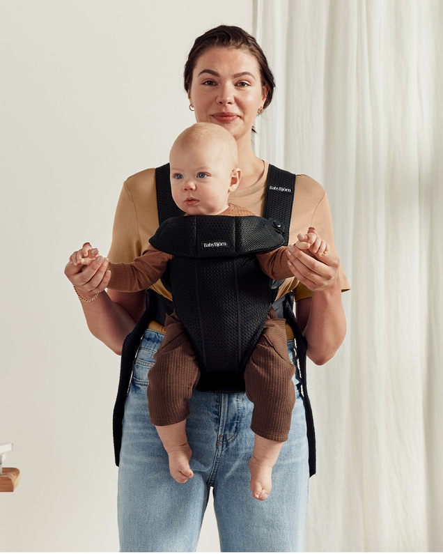 Mini Mesh 3D baby carrier Black colour  Babybjörn