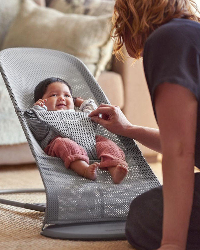 Bliss Mesh bouncer Grey colour  Babybjörn