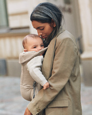 Move Mesh 3D baby carrier Grey beige colour  Babybj&ouml;rn