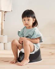 Smart pot Black/white colour Babybjörn