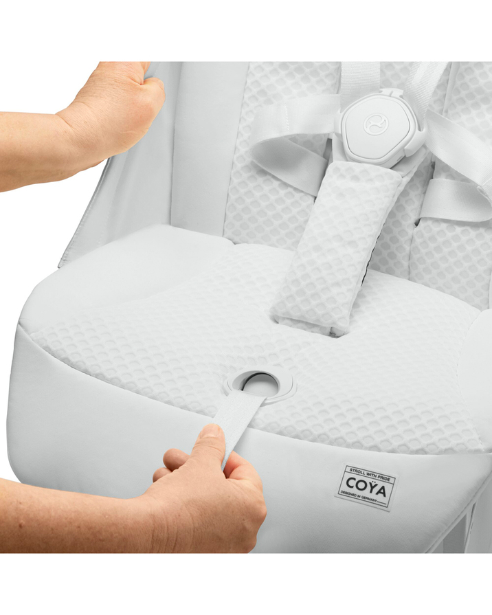 Coya pushchair Urban Mobility White frame - White colour  Cybex