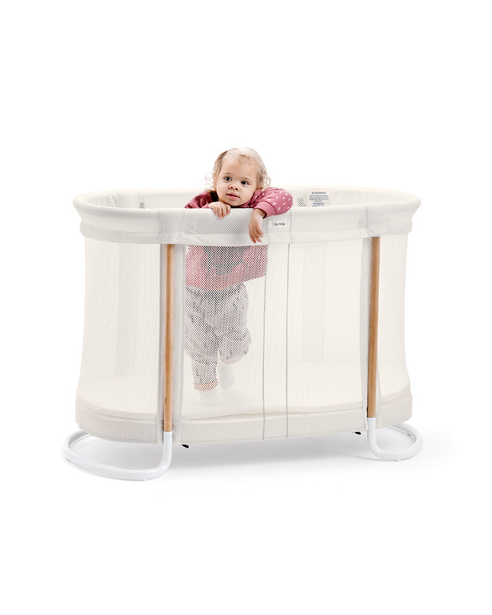 Adjustable cot for ages 0-2 years White colour  Babybj&ouml;rn