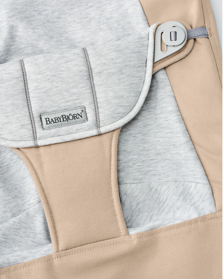 Balance Soft woven jersey bouncer cover Beige/grey colour  Babybj&ouml;rn