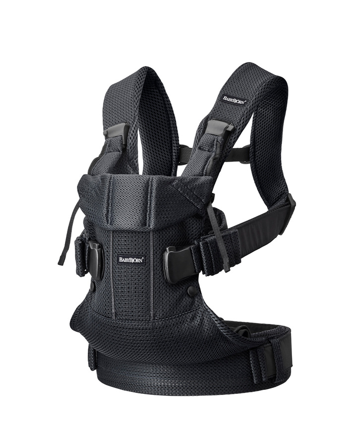 One Air Mesh 3D baby carrier Black colour Babybjörn