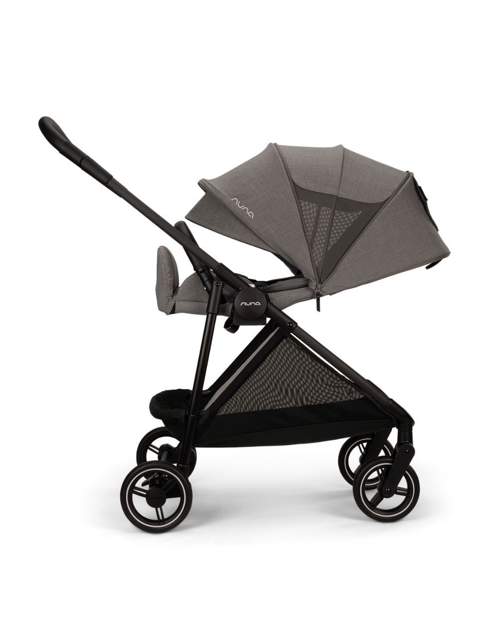 Ixxa Next pushchair Thunder colour  Nuna