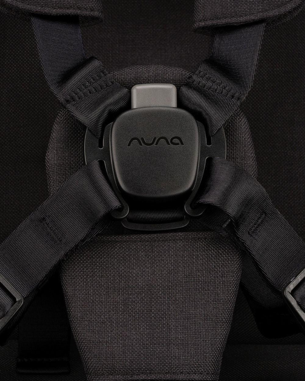 Trvl pushchair Caviar colour  Nuna