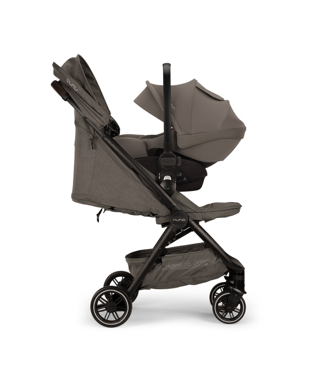 Trvl pushchair Granite colour  Nuna