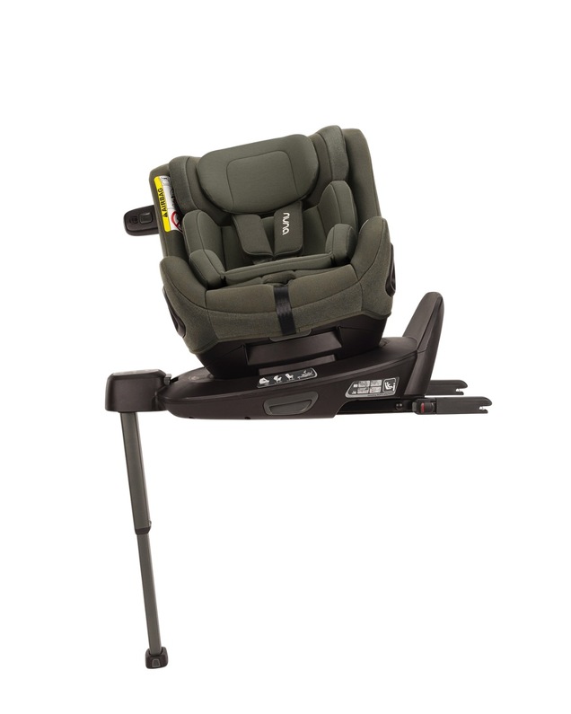 Curv car seat base Caviar colour  Nuna