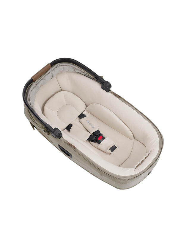 Cari Aire carrycot Hazelwood colour  Nuna