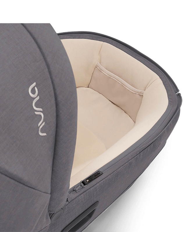 Cari Next carrycot Granite colour  Nuna