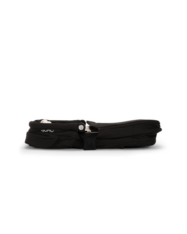 Lytl carrycot Caviar colour  Nuna