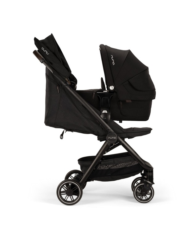 Trvl pushchair Caviar colour  Nuna