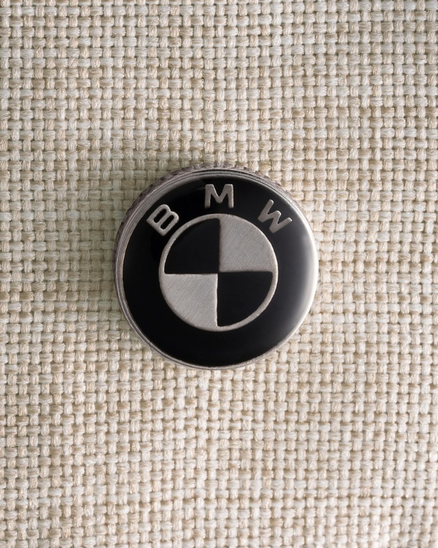 Trvl lx Nuna x BMW puschair Mica colour  Nuna