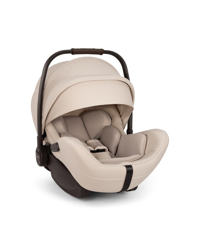 Arra flex car seat Biscotti colour  Nuna