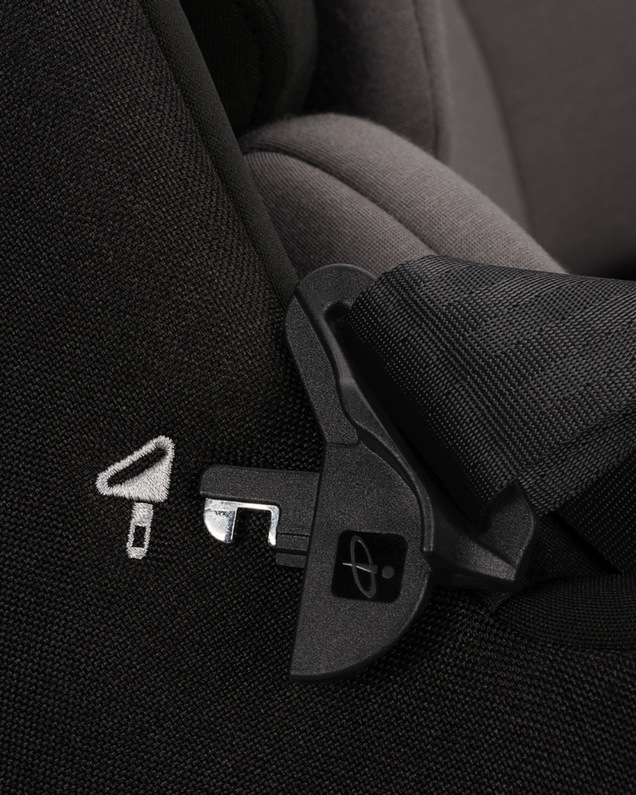 Pruu car seat Caviar colour  Nuna