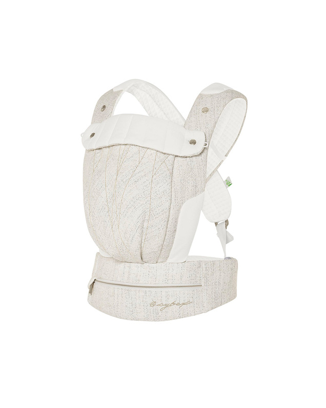Coya Carrier Bouclé Cream white colour  Cybex