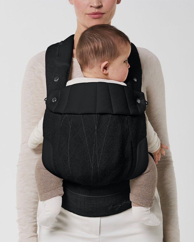 Coya Carrier Bouclé Stone black colour  Cybex