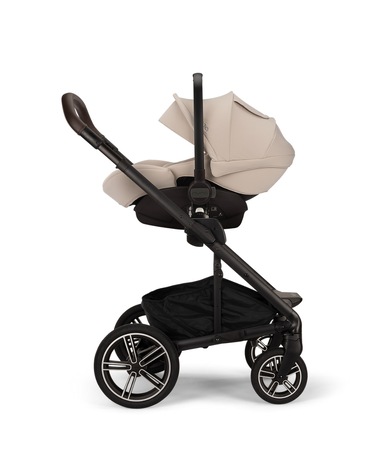 Mixx Next pushchair Biscotti colour  Nuna