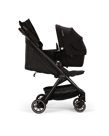 Trvl pushchair Caviar colour  Nuna