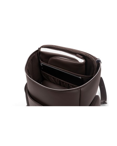 Essential backpack Cocoa colour  Nuna
