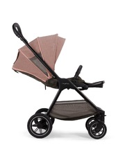 Triv pushchair Pink colour  Nuna