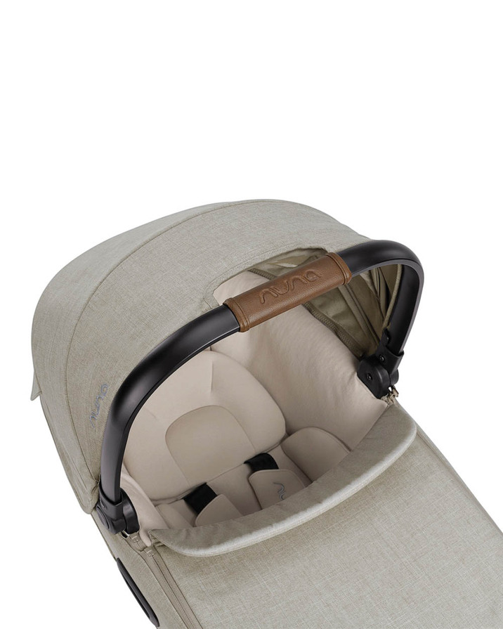 Cari Aire carrycot Hazelwood colour  Nuna