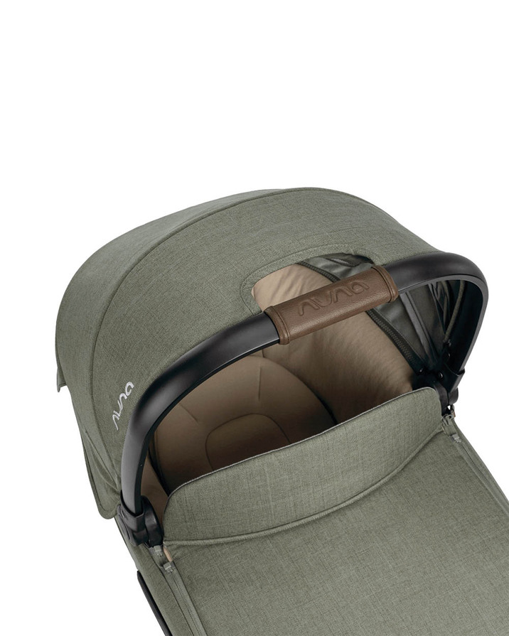 Cari Aire carrycot Pine colour  Nuna