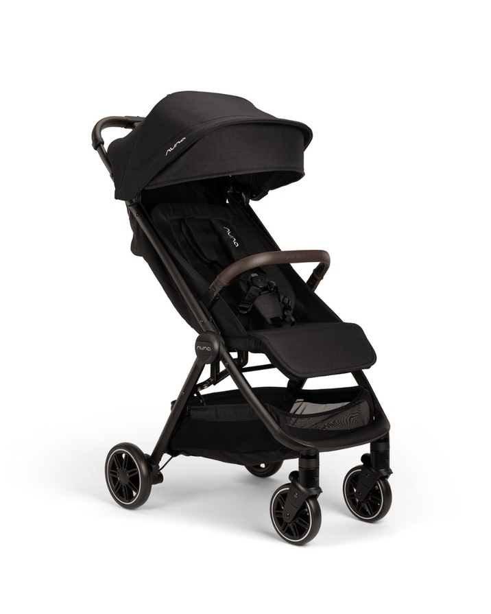 Trvl pushchair Caviar colour  Nuna