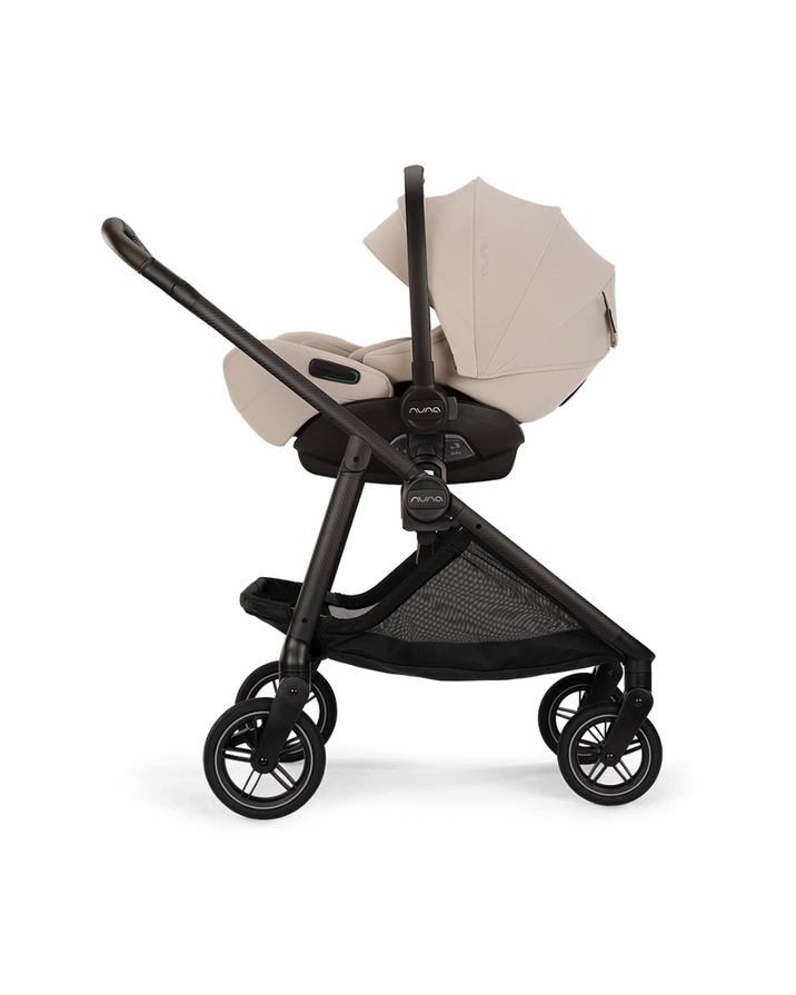 Arra flex car seat Biscotti colour  Nuna