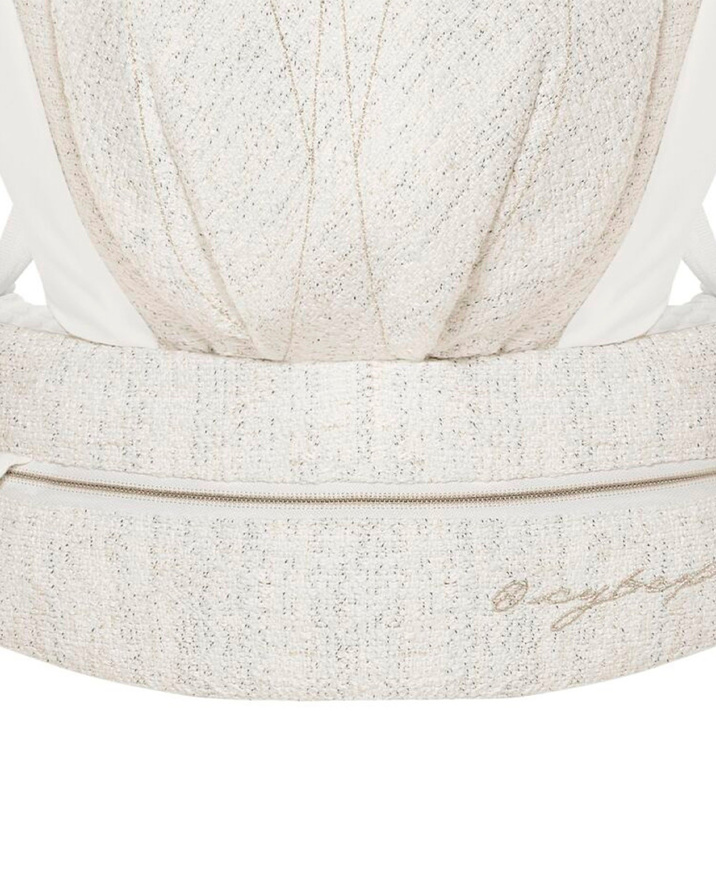 Coya Carrier Boucl&eacute; Cream white colour  Cybex