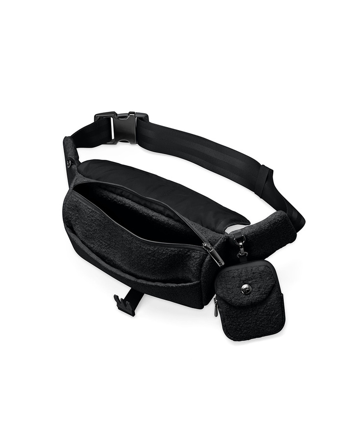 Belt bag boucl&eacute; Stone black colour  Cybex