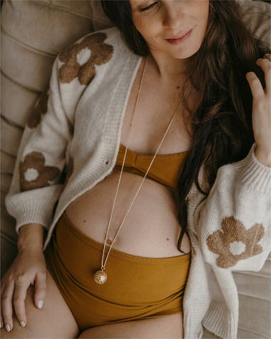 Pregnancy bola Source Silver colour on cord  Ilado