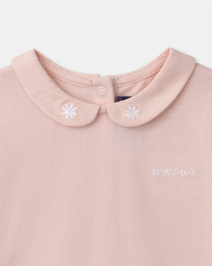 T-shirt with embroidered &ldquo;amour&rdquo; collar Light pink colour  Sergent Major