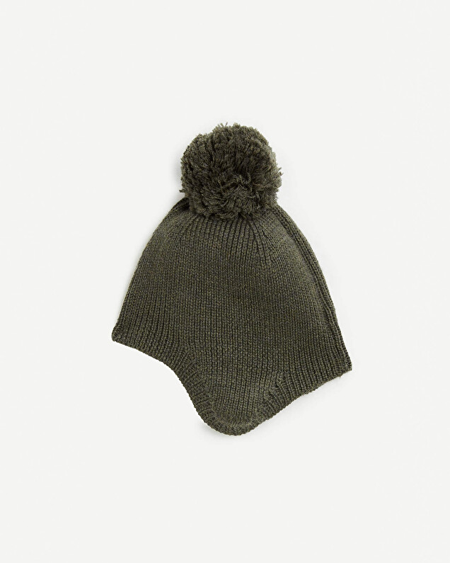 Merino wool hat Moss green colour  Natalys