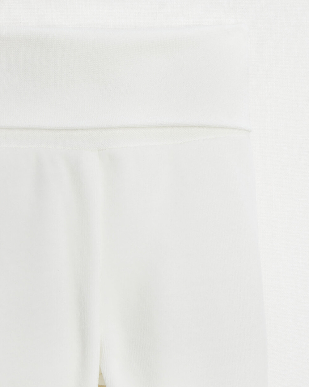 Velvet footed pants Off-white colour  Natalys