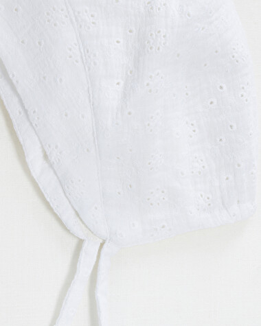 Embroidered hat Off-white colour  Natalys