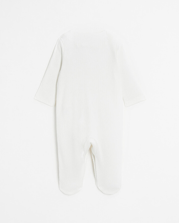 Love embroidered onesie Off-white colour  Natalys