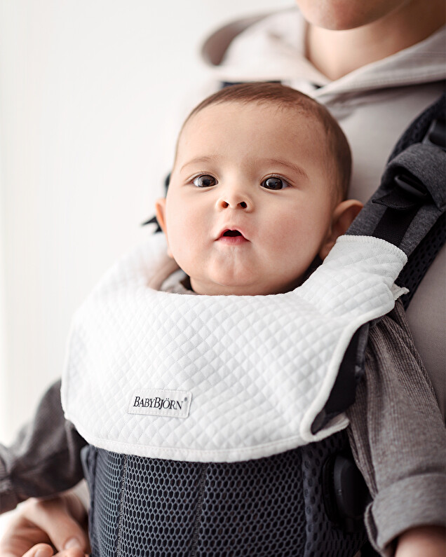 Harmony baby bib carrier White  Babybjörn