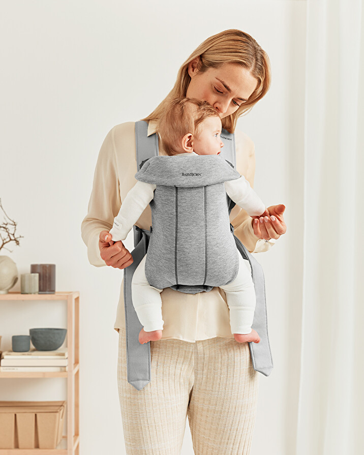 Mini Jersey 3D baby carrier Light grey  Babybj&ouml;rn