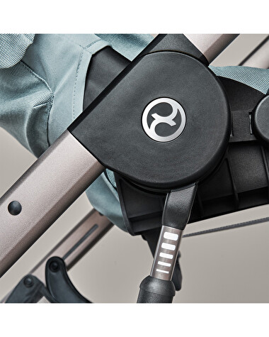 Balios S Lux pushchair Moon black  Cybex