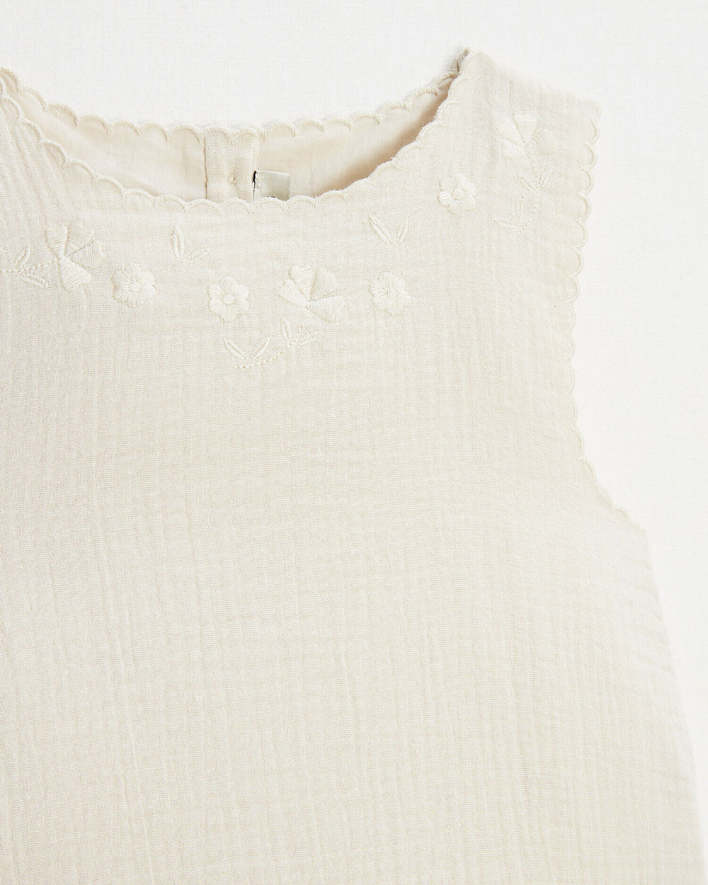 Embroidered sleeveless blouse Natural color Natalys