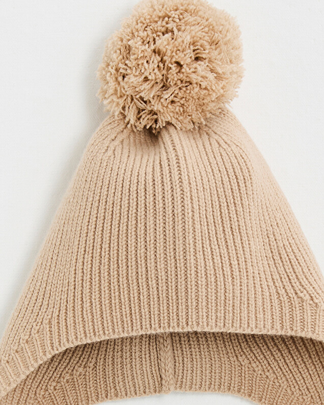 Merino wool hat Camel color  Natalys