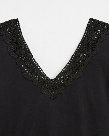 Black lace-finish t-shirt Black color  Natalys