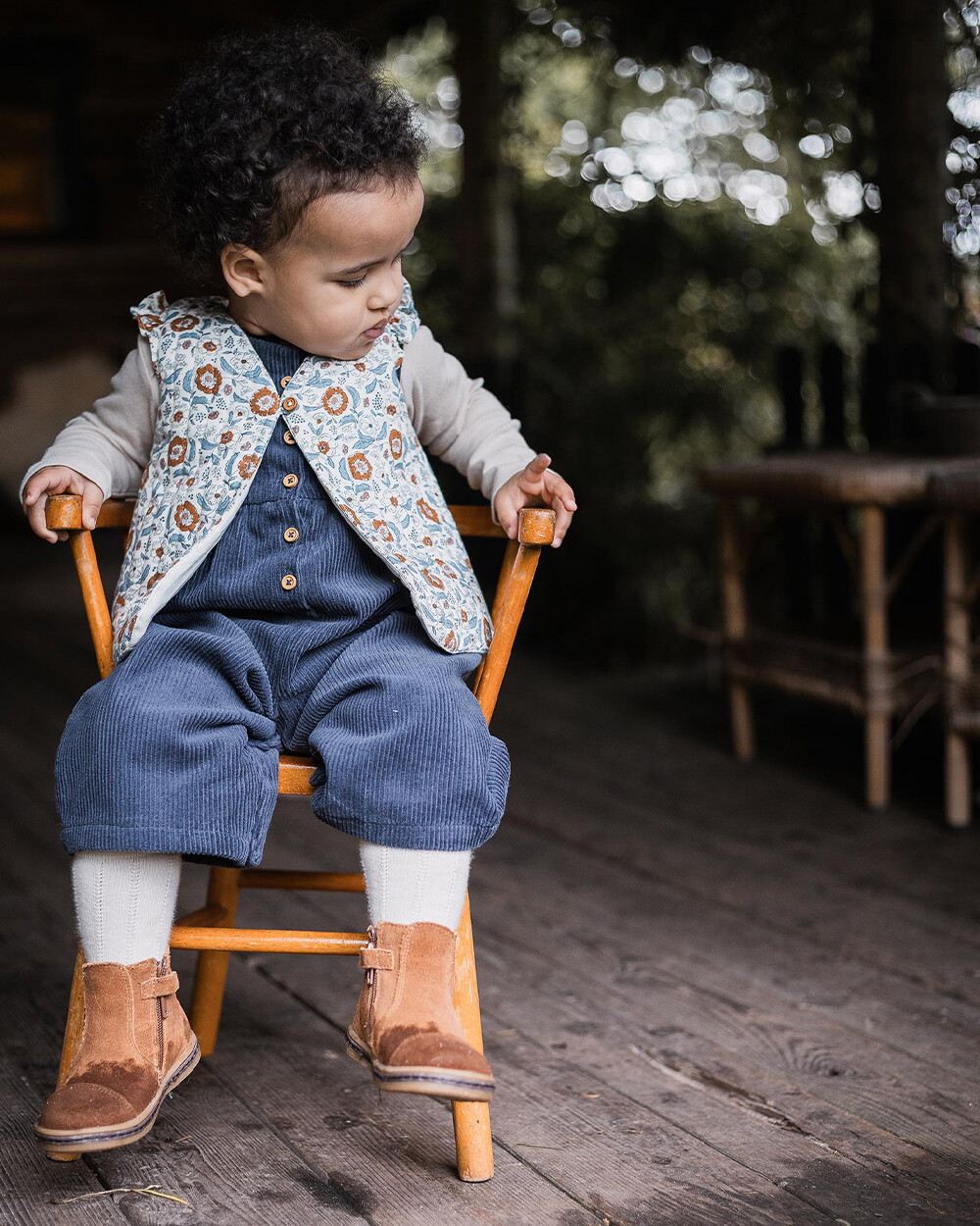 Printed sleeveless vest Folk flower print  Natalys