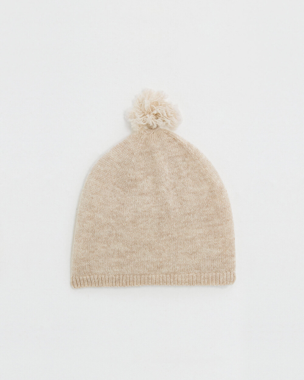 Merino wool pom pom hat Color Beige  Natalys