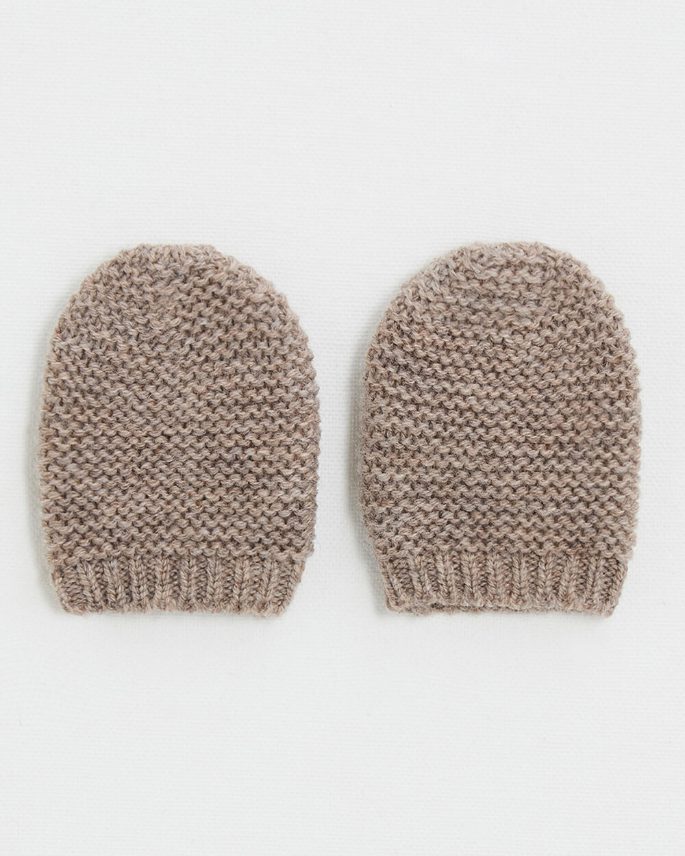 Newborn Merino wool mittens Mocha color  Natalys