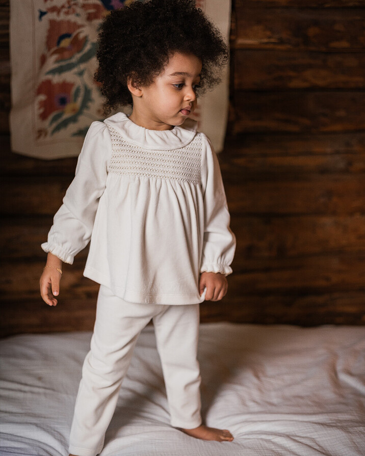 Two-piece pajamas in smocked velvet Ecru color Natalys