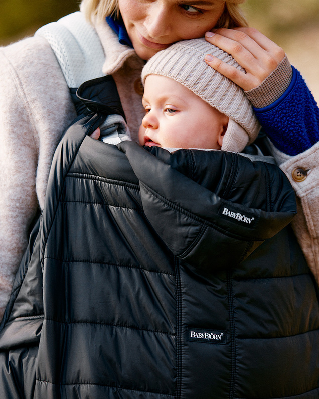 Winter cover for baby carrier Black  Babybjörn
